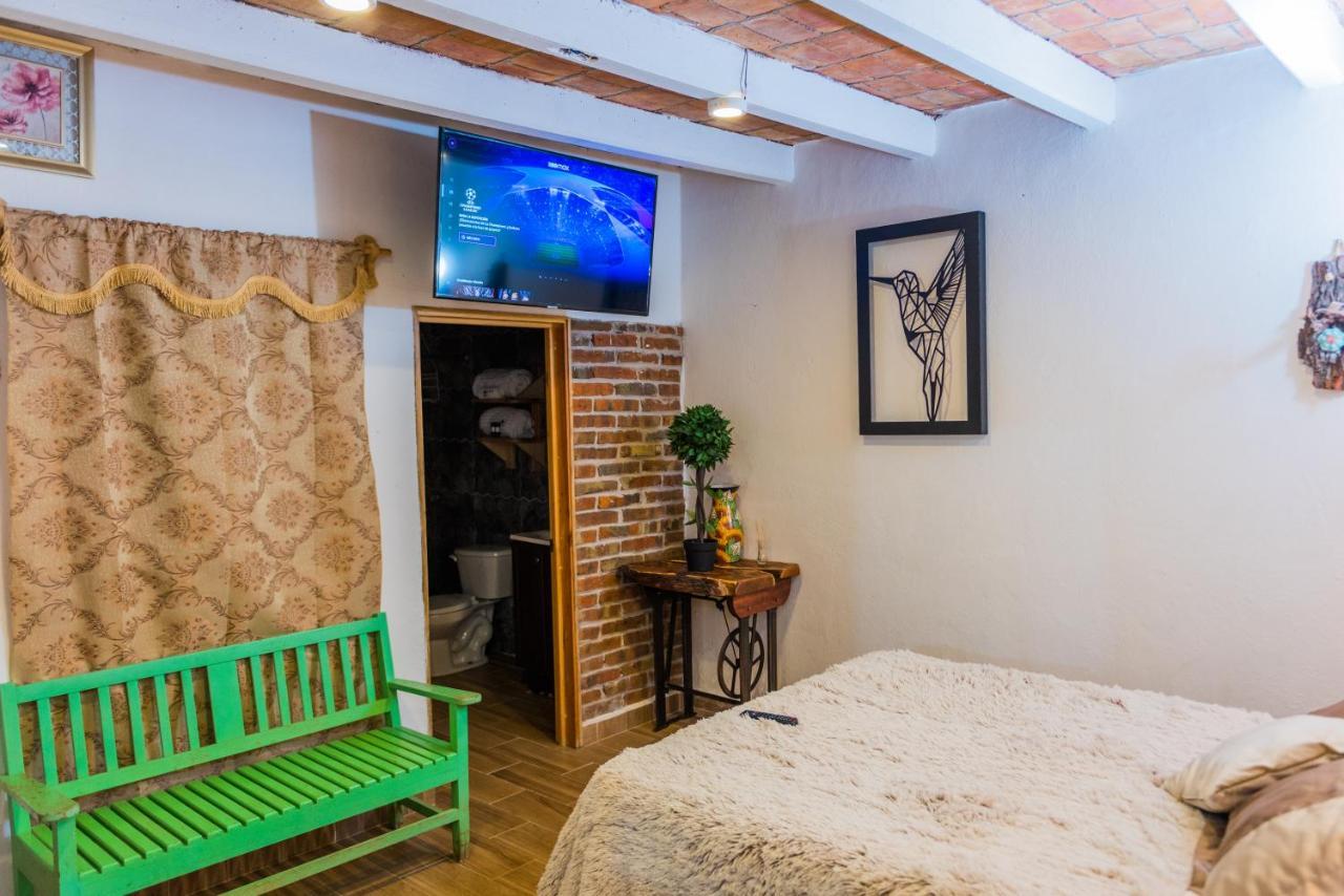 Hotel Colibri Pozos  Екстер'єр фото