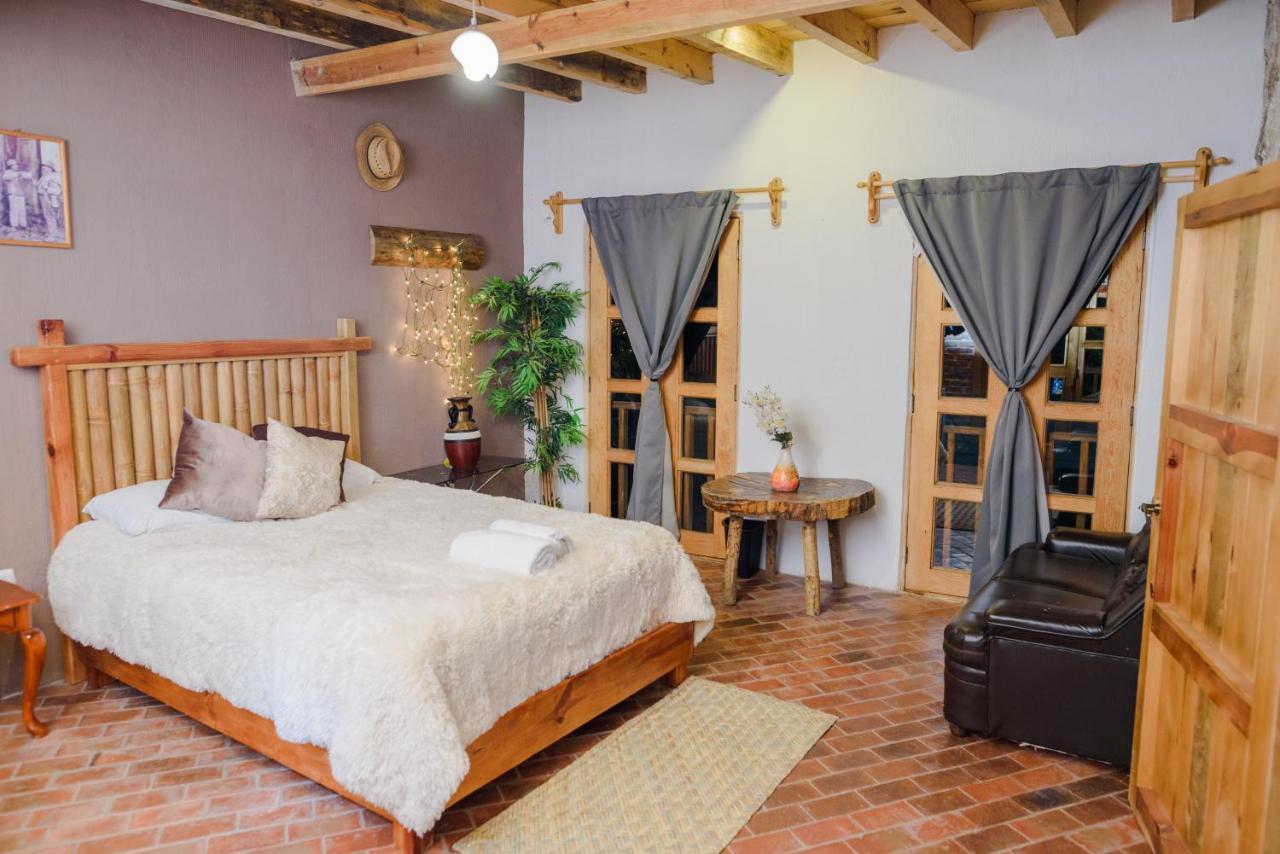 Hotel Colibri Pozos  Екстер'єр фото